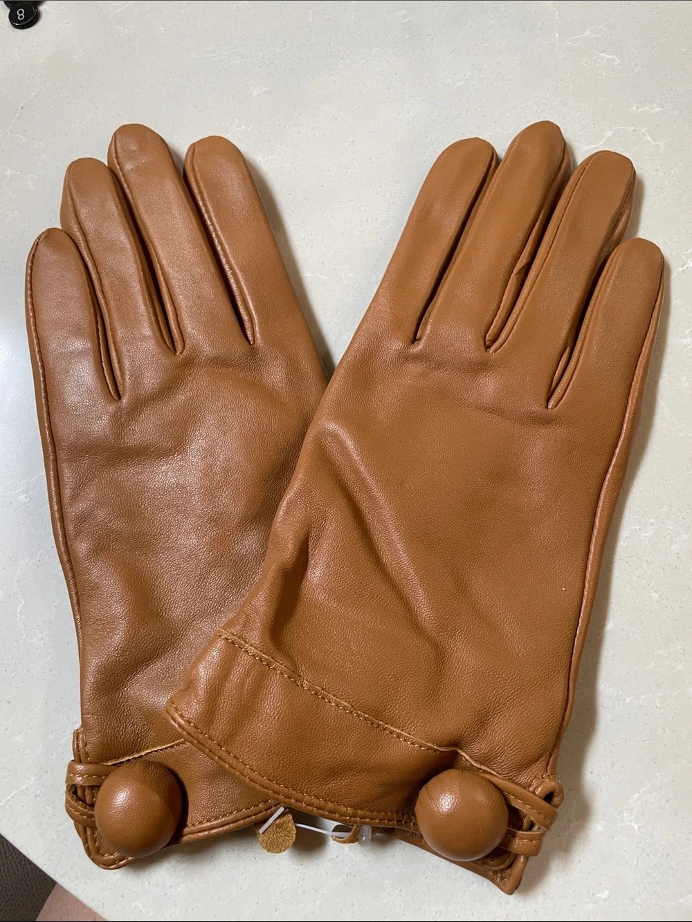 Terry Lewis Classic Luxuries Women's Leather Gloves in Tan